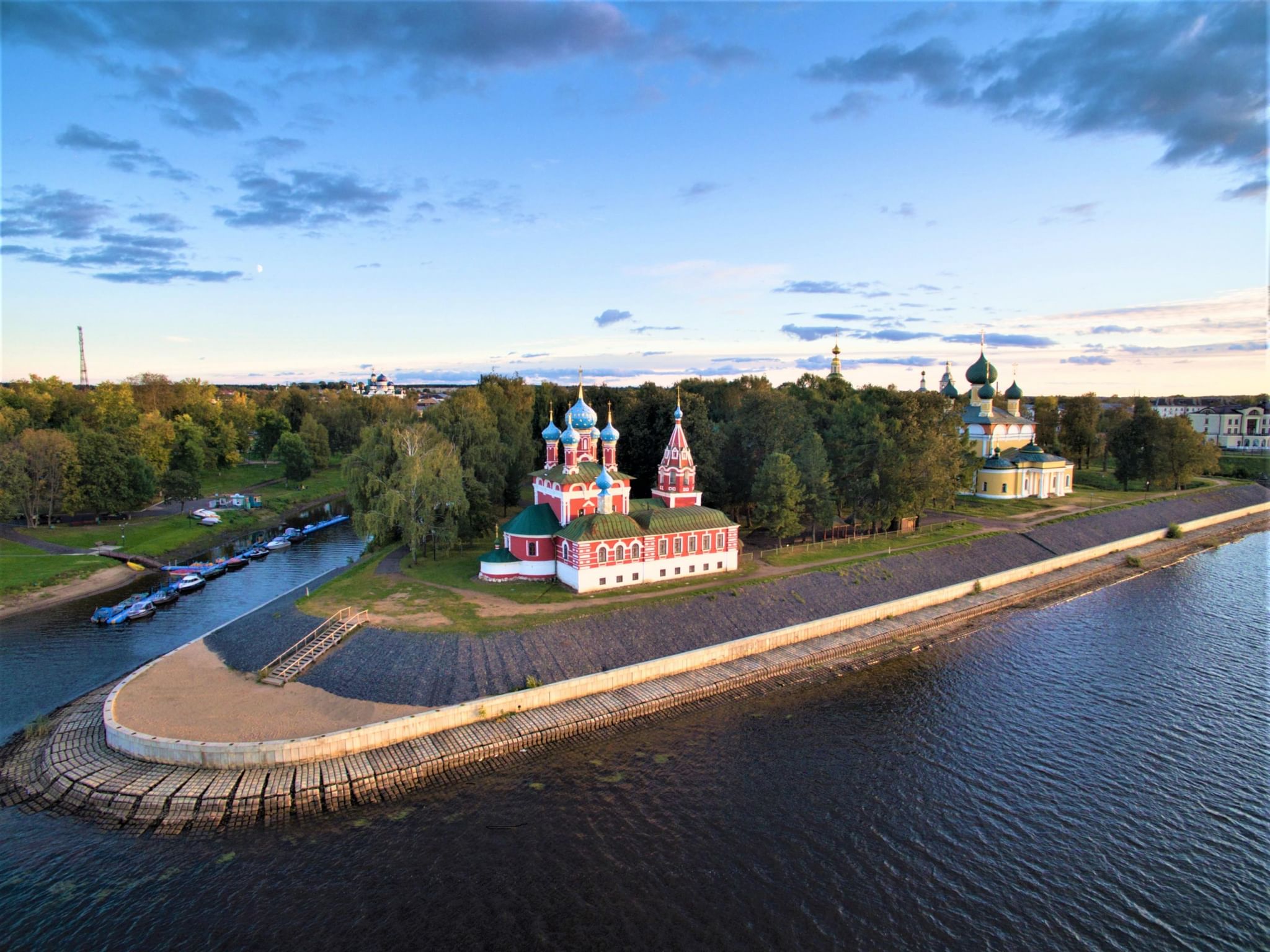 Классическая экскурсия в Кремль с церковью Царевича Дмитрия на крови.